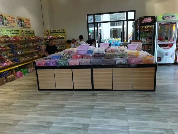 投資饞嘴郎開量販零食加盟店如何？